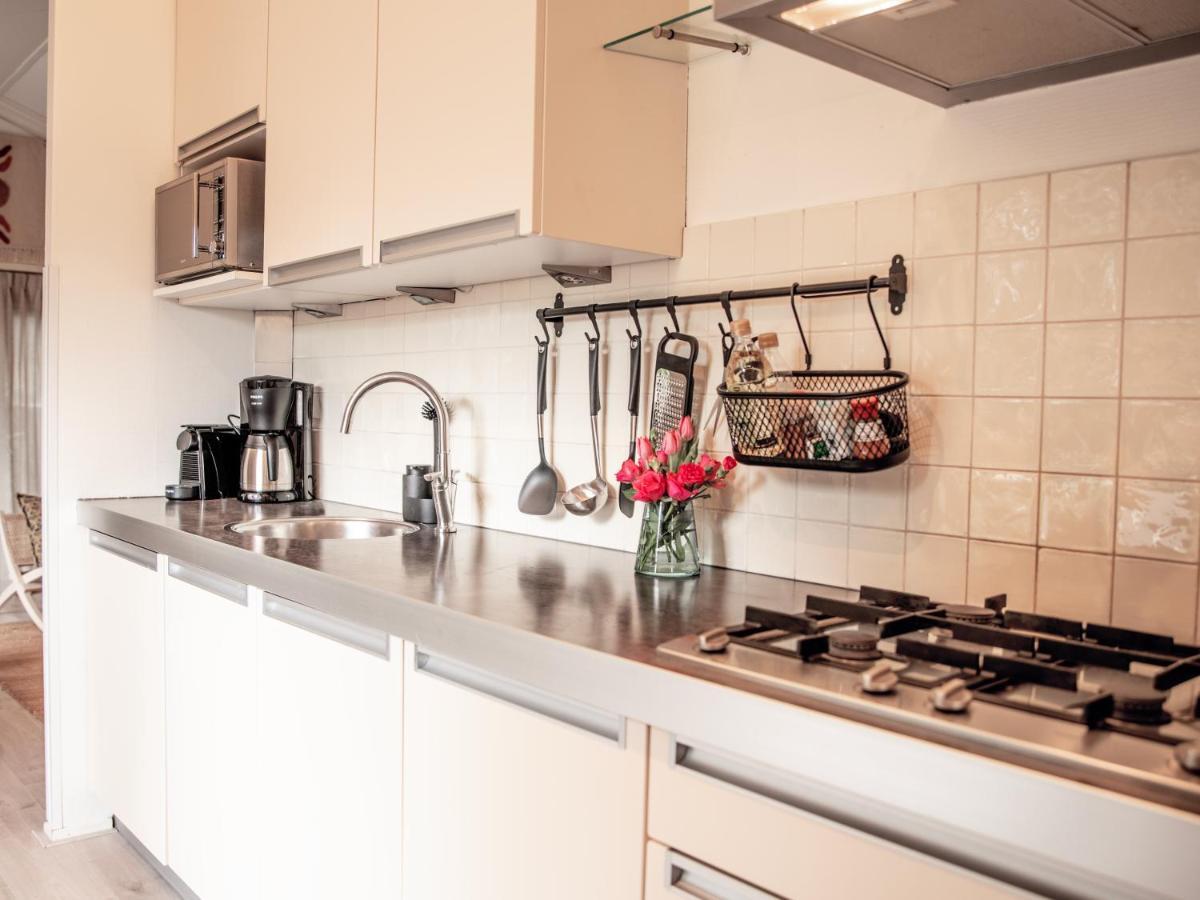 Stayatsas Tiny House Julia In De Bossen Op De Veluwe! Епе Екстериор снимка