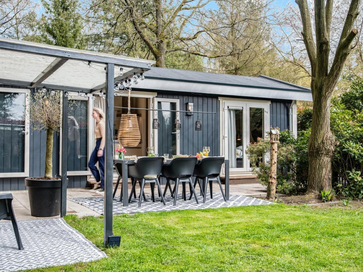 Stayatsas Tiny House Julia In De Bossen Op De Veluwe! Епе Екстериор снимка